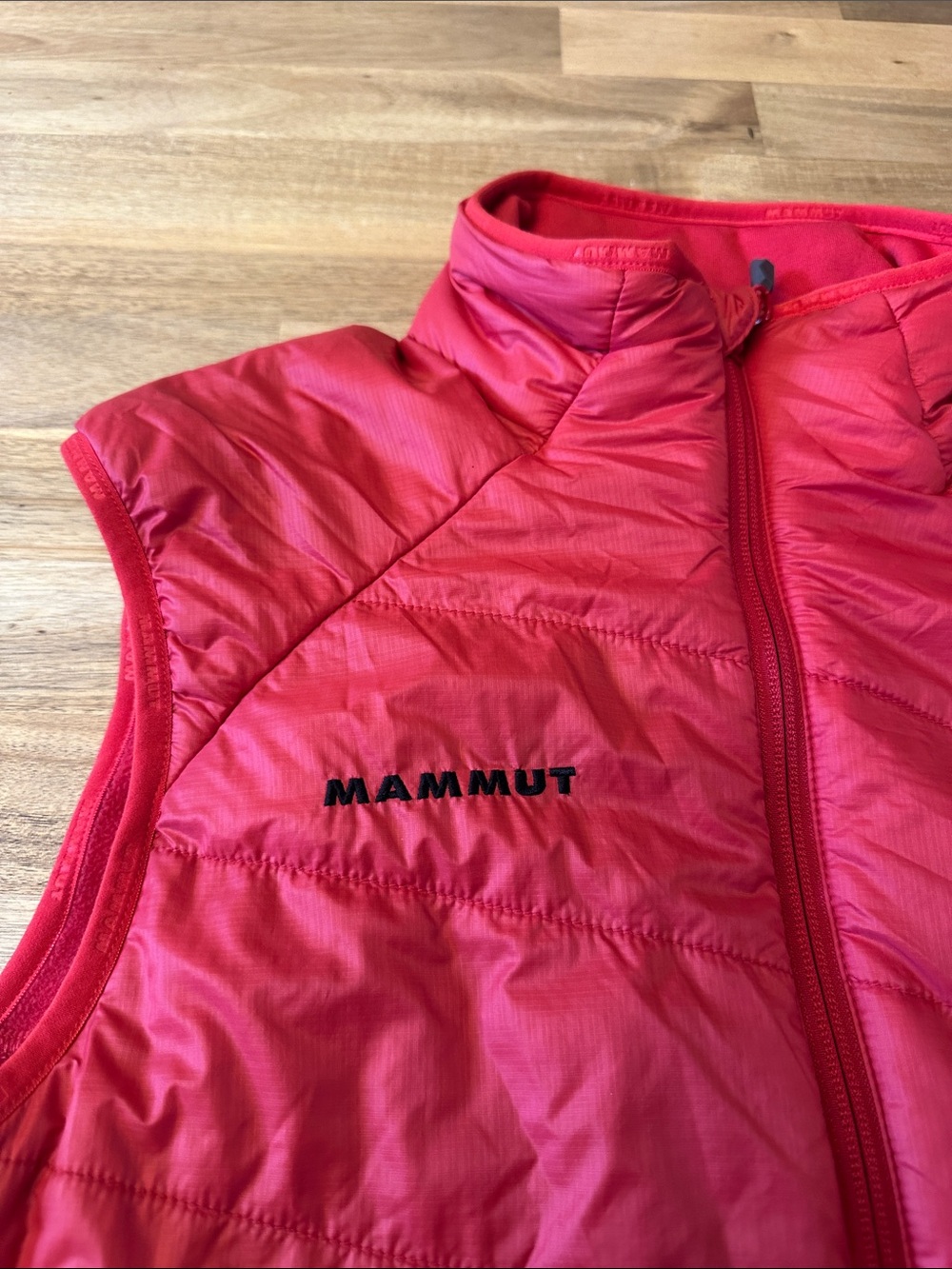 MAMMUT Pertex Quantum Ajungilak tech vest - Picture 3 of 9
